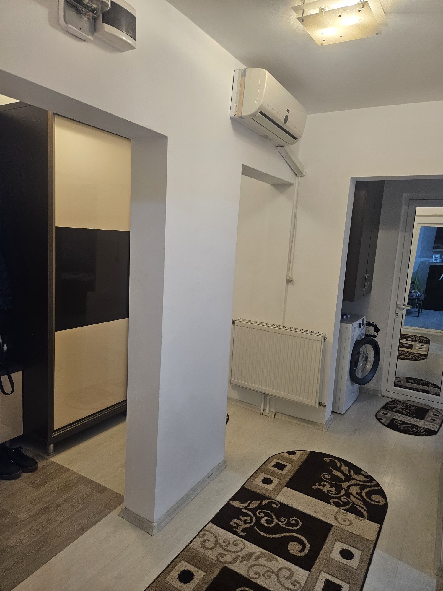 Apartament 2 camere de inchiriat