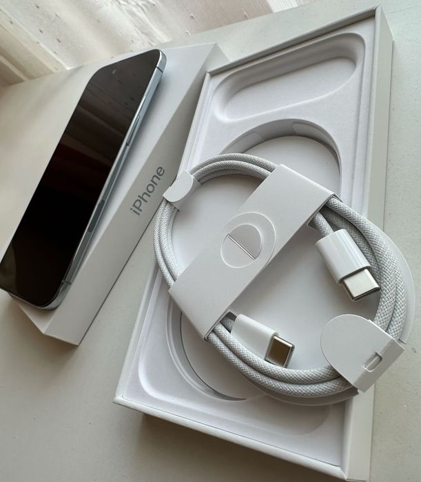 iPhone Air Sky Blue 256 GB