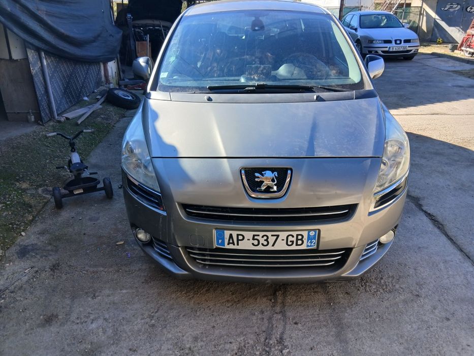 ПЕЖО  5008 2010 година