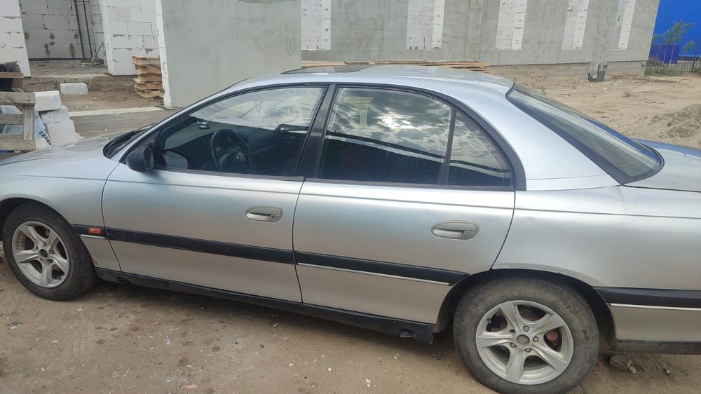 Продам Опель Омега В