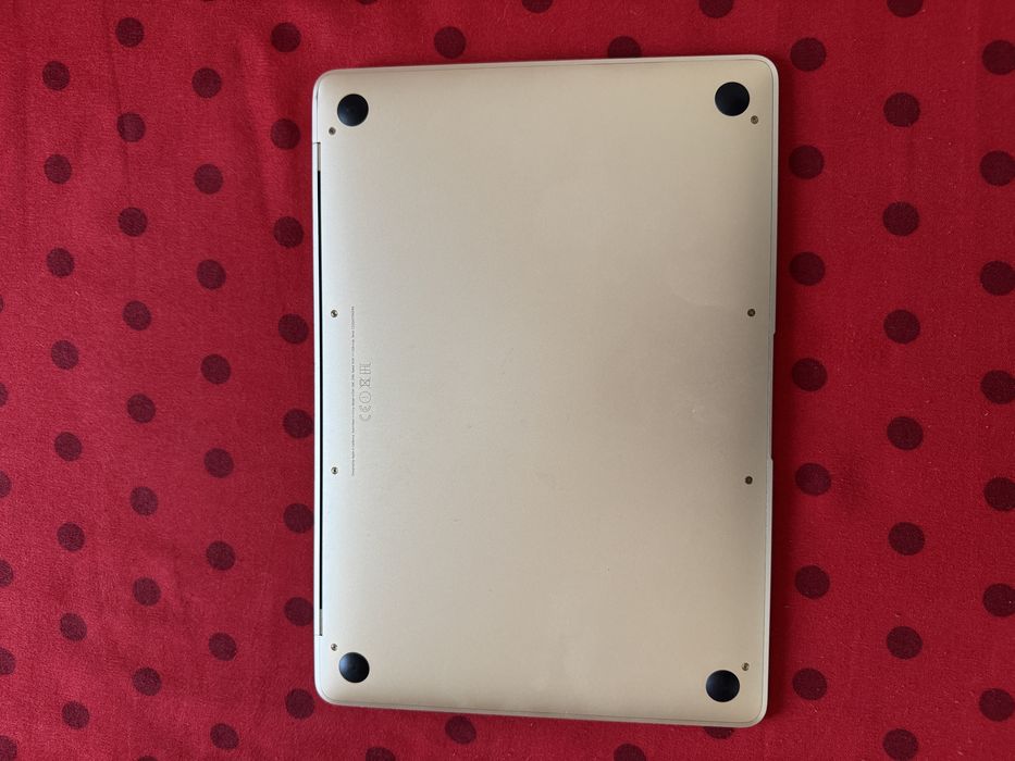 Macbook 12 retina intel m3 8gb 256 ssd Ultraslim