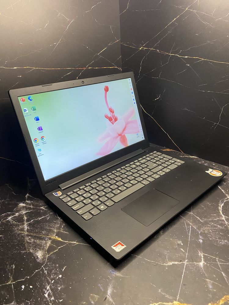 Ноутбук Lenovo 81MT