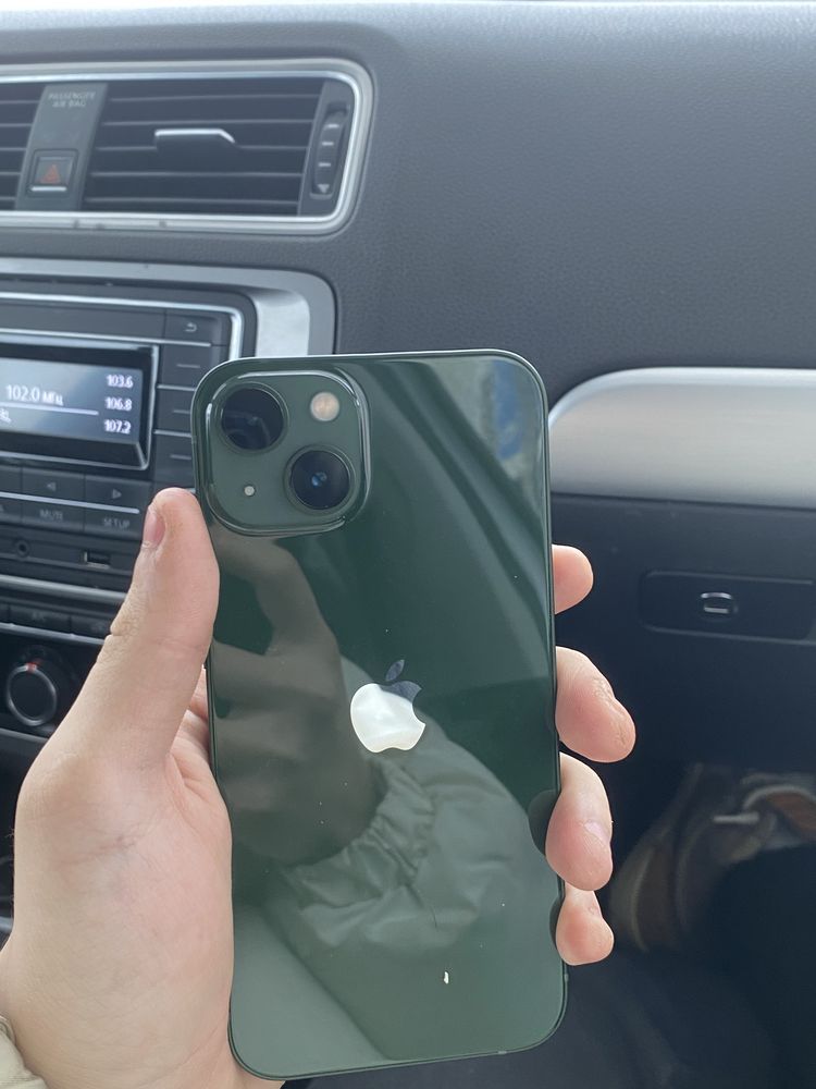 Iphone 13 128gb в отличном состоянии