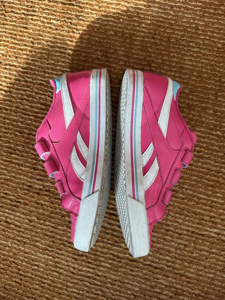 Дамски обувки на Reebok