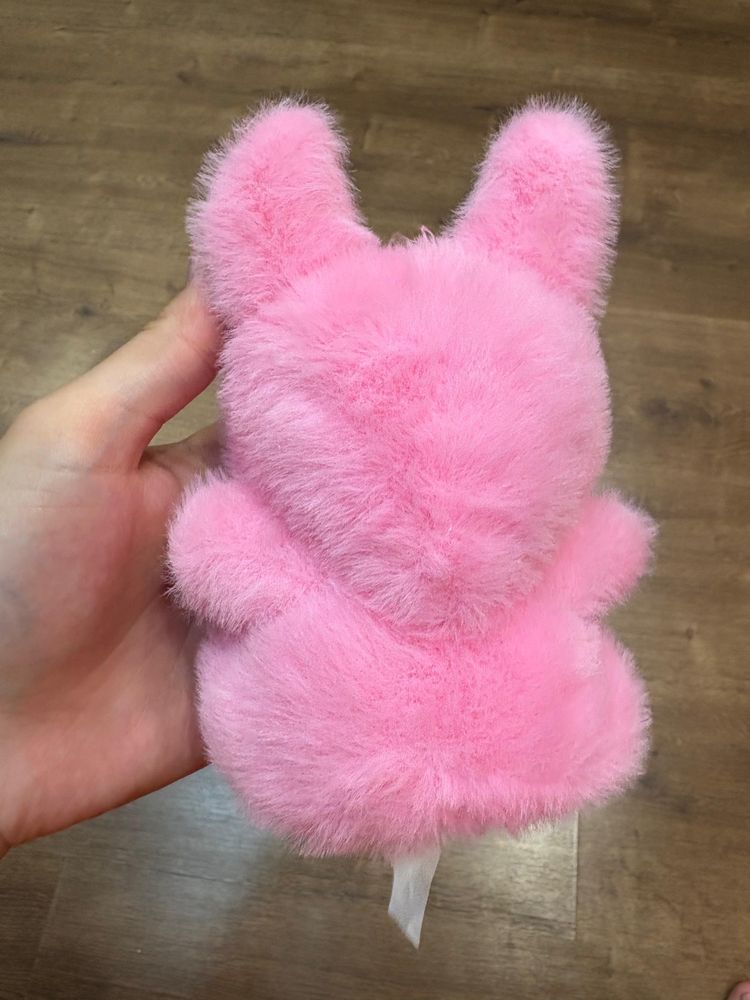 Продается игрушка Лабубу