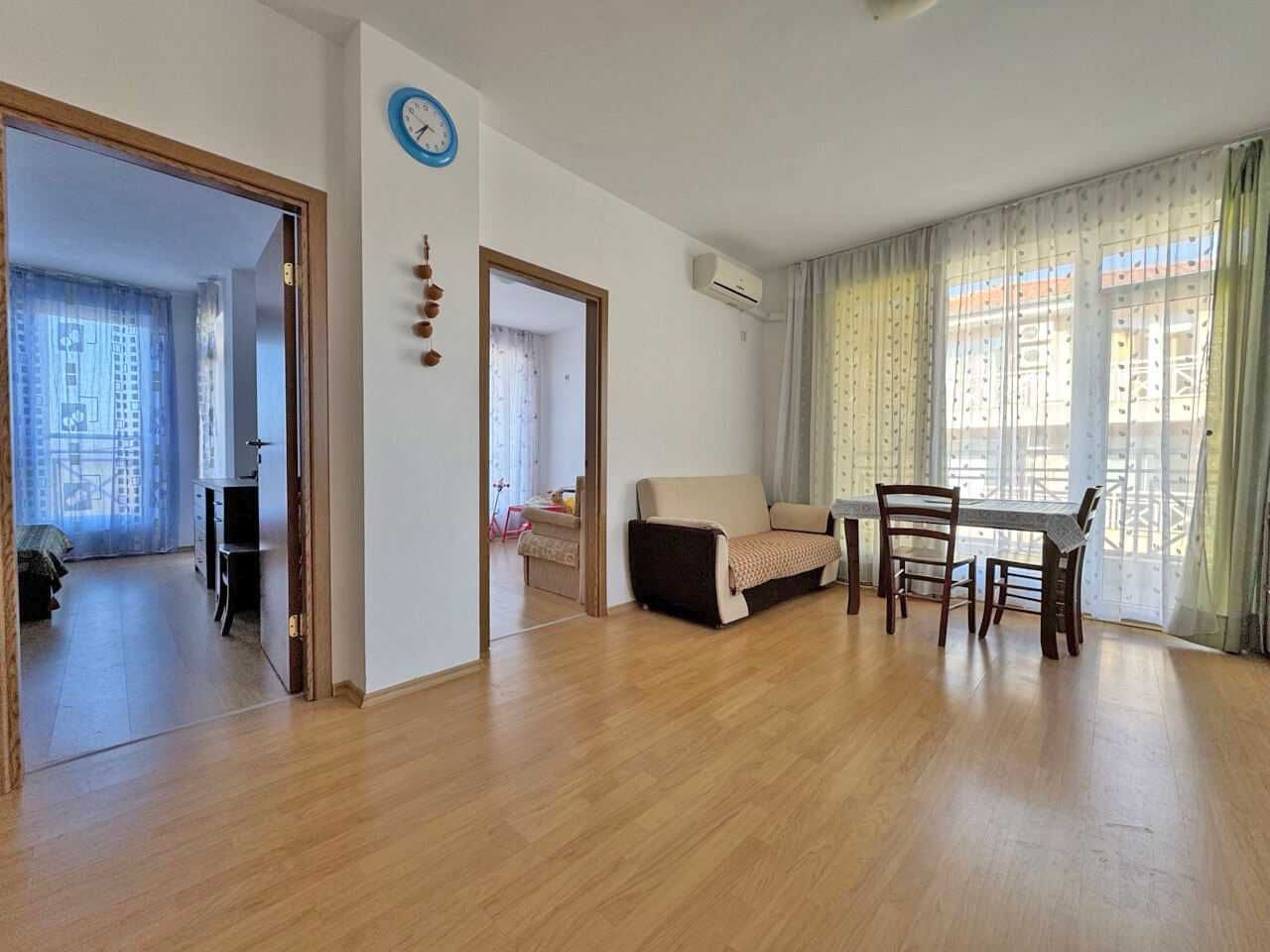 Продава се Тристаен апартамент в к.к. Слънчев бряг - 69 кв.м за 754 €/кв.м - Снимка #1