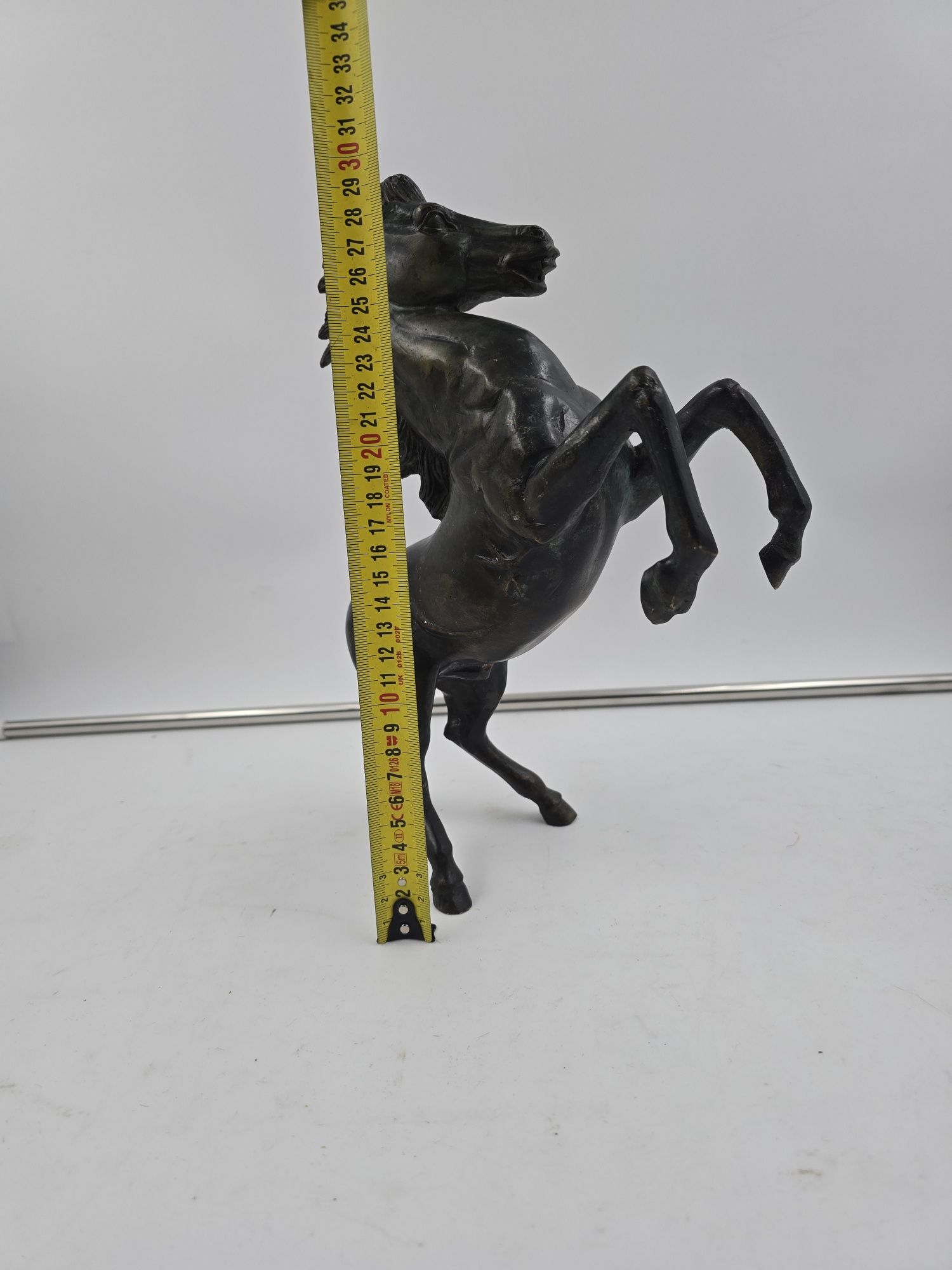 Statueta bronz, cal