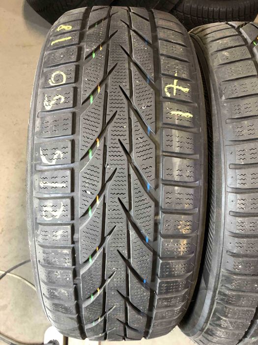 SET 2 Anvelope Iarna 215/50 R18 TOYO Snowprox S953 92V