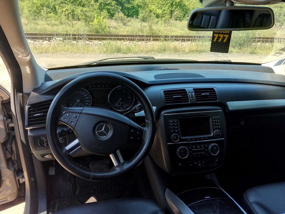 Vind Mercedes Rclass 3.0