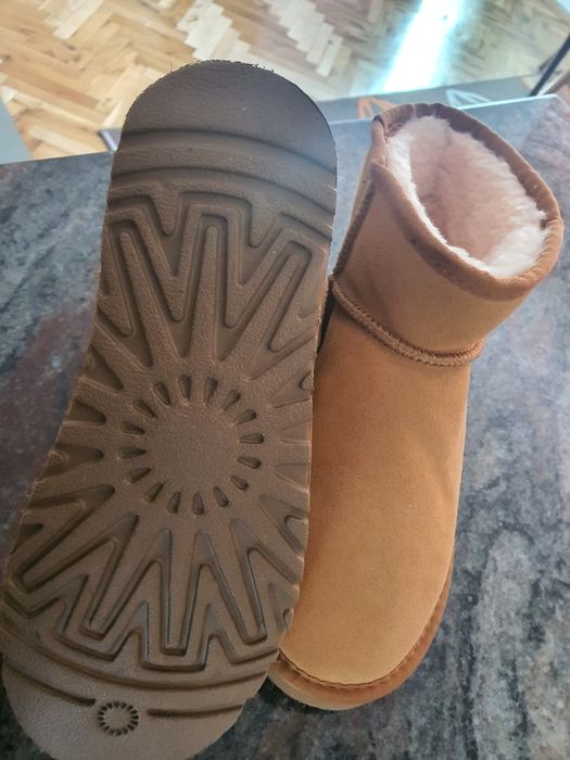 Дамски боти Н39 естествен велур нови