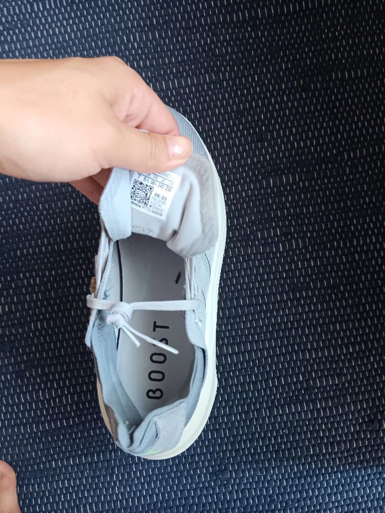 Чисто нови! Маратонки adidas 38 2/3
