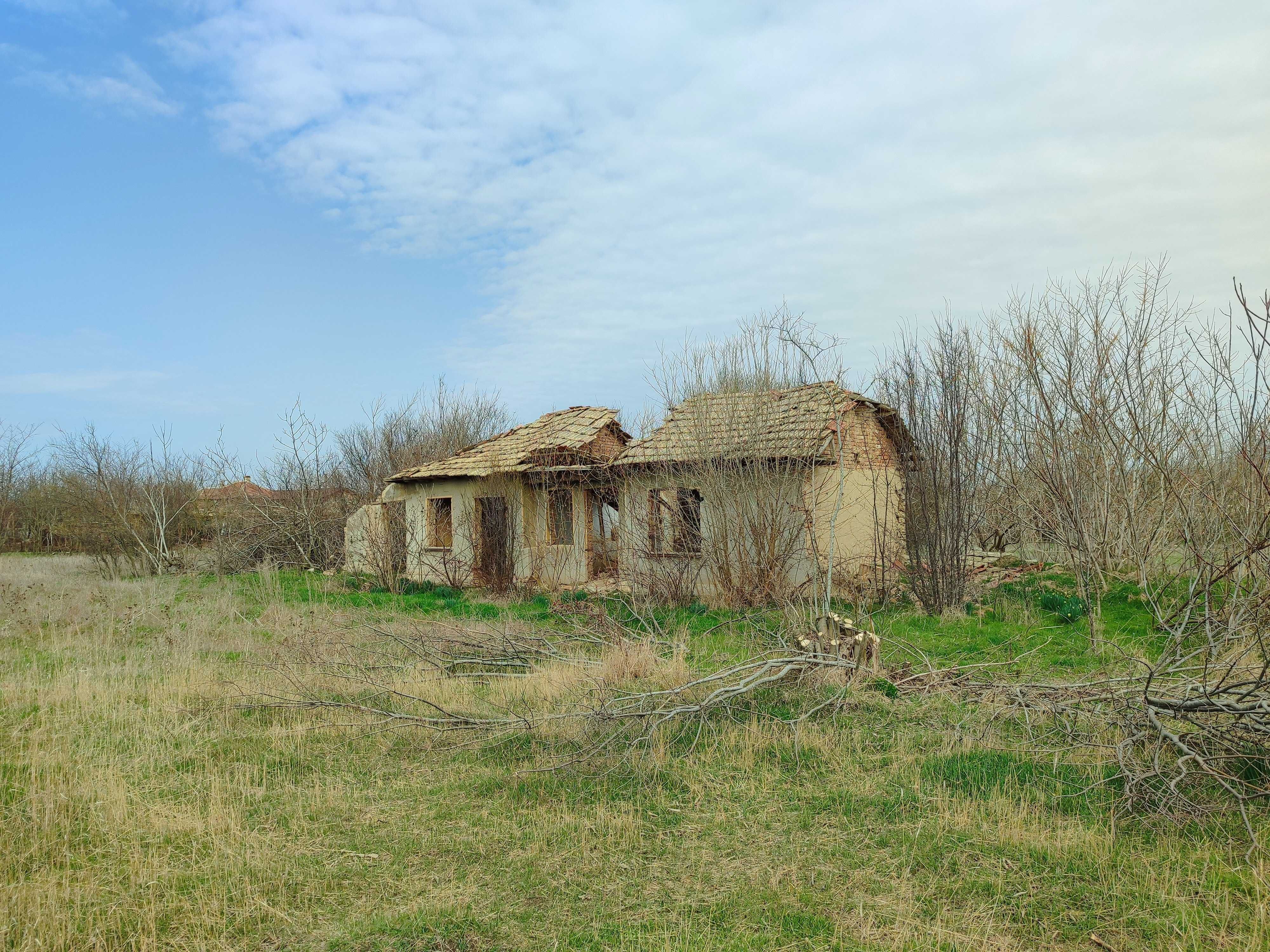 Стара къща в Спасово