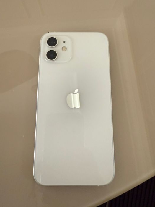 iPhone 12, б/у, 128 Гб белый