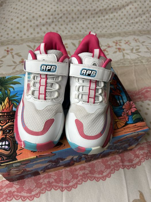 Apj маратонки / Анди студио