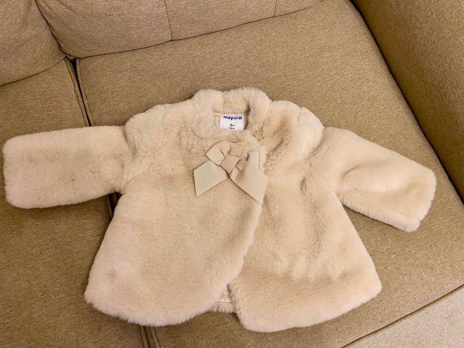 Haina blana Mayoral
