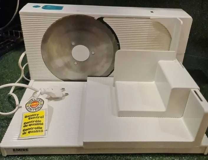 Продаю слайсер EMIDE