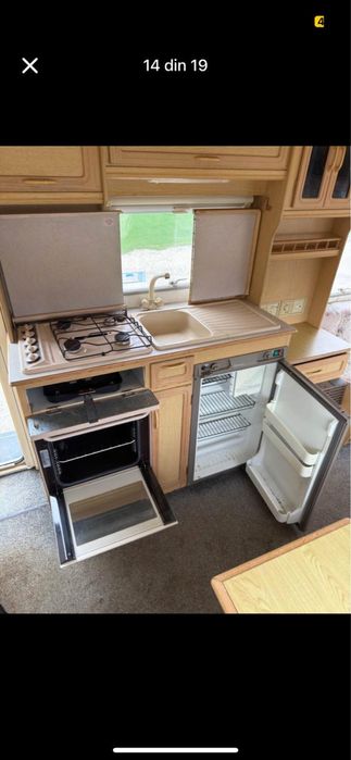 Rulota Abbey cachet 4 locuri