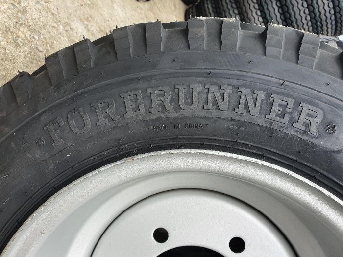 cauciucuri noi 10.0/75-15.3 montate pe janta noi de miguri MXYT