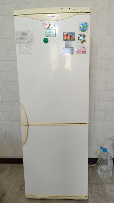 Продам Холодильник 50000 тг