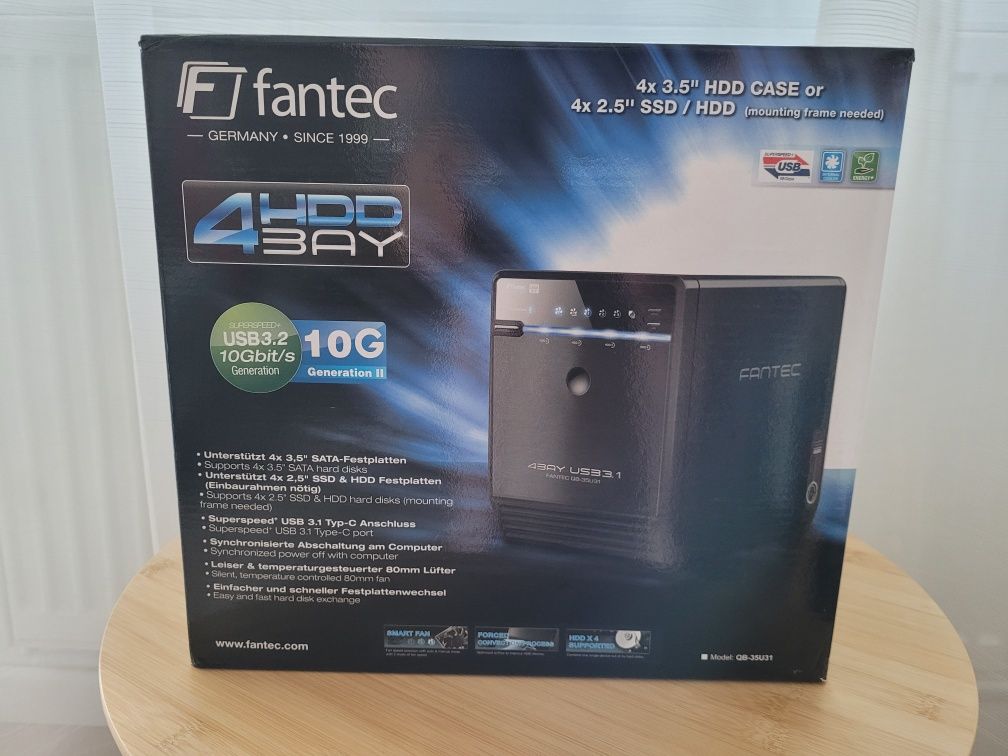 Sigilata Carcasa rack 4 bay hdd sata 3.5" usb C 3.2 Fantec QB-35U31