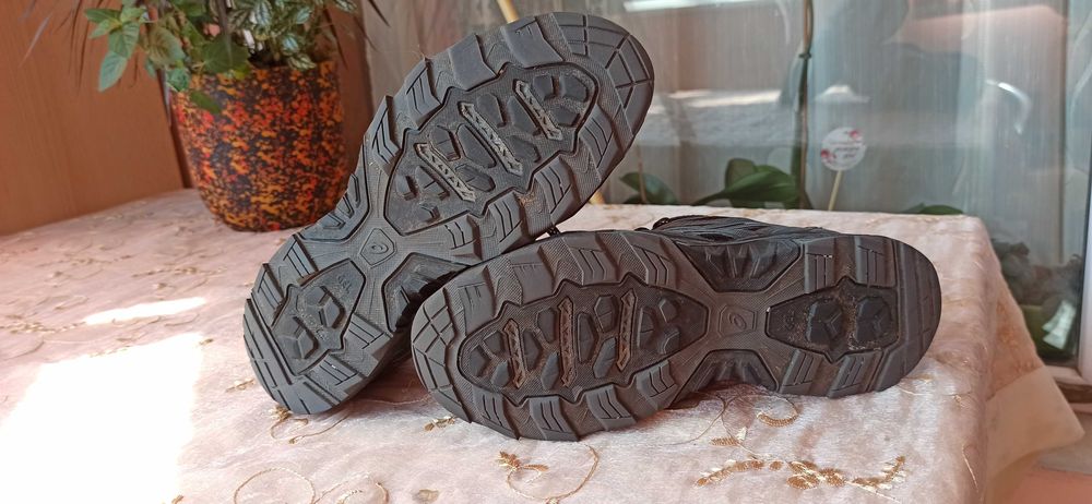 Adidas №45 1/3-40 лв, Nike №45,5-30 лв, Quechua №42 -35 Asics№39-40 лв