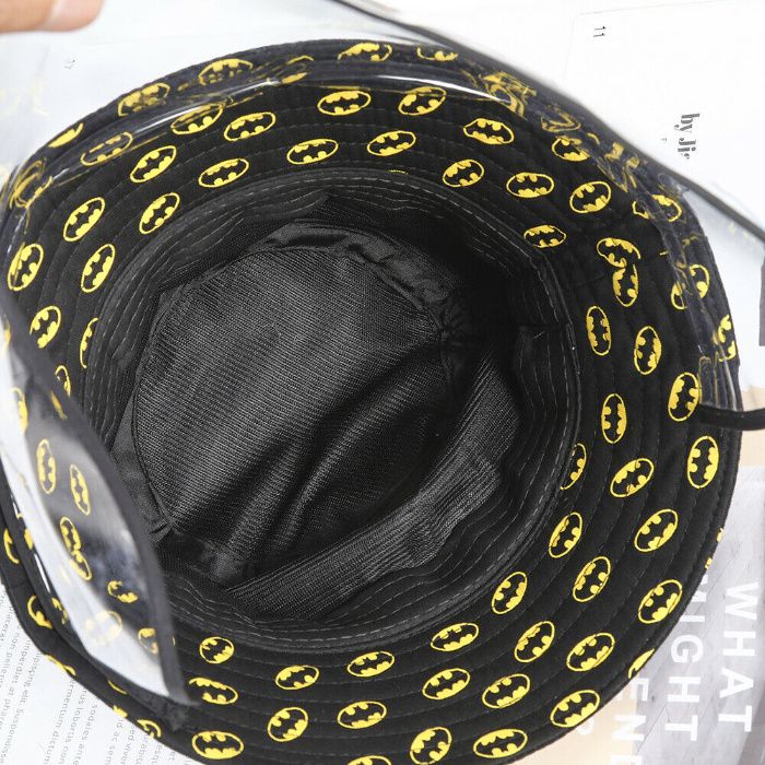 Palarie Batman! Nou ambalata! alb si negru! Noi! 2 buc