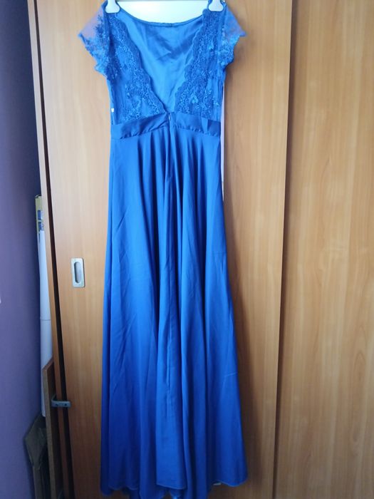 Vând Rochie Eleganta Satin cu Dantela Italia Mărimea M