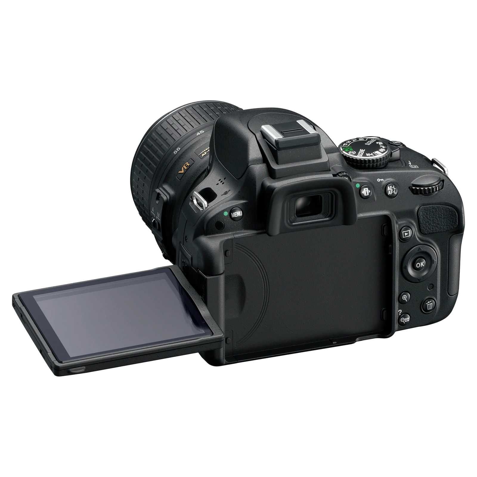 Vand aparat foto profesional dsrl Nikon D5100  cu 2 obiective