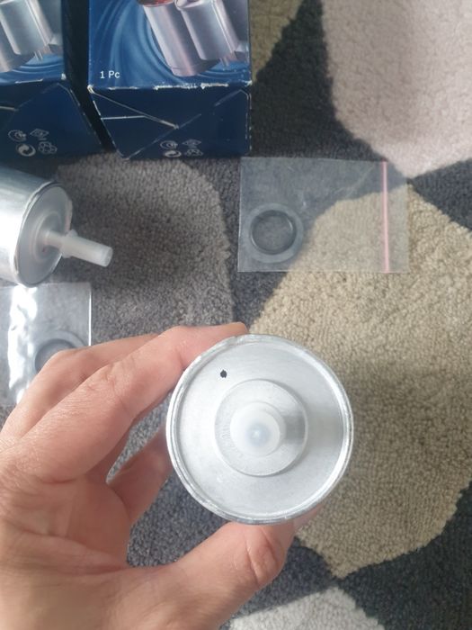 Filtru benzina bosch F 5925