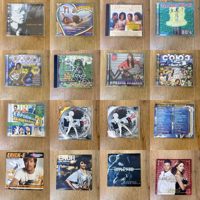 CD дисков  AC/DC, Pink Floyd, Mariah Carey, Bryan Adams и другие