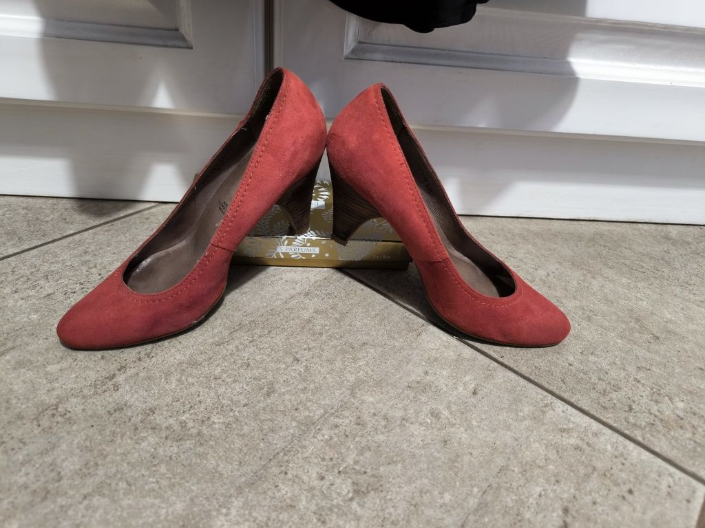 Pantofi piele întoarsa,roșu corai, 5theAvenue,mărimea 37 pe 4