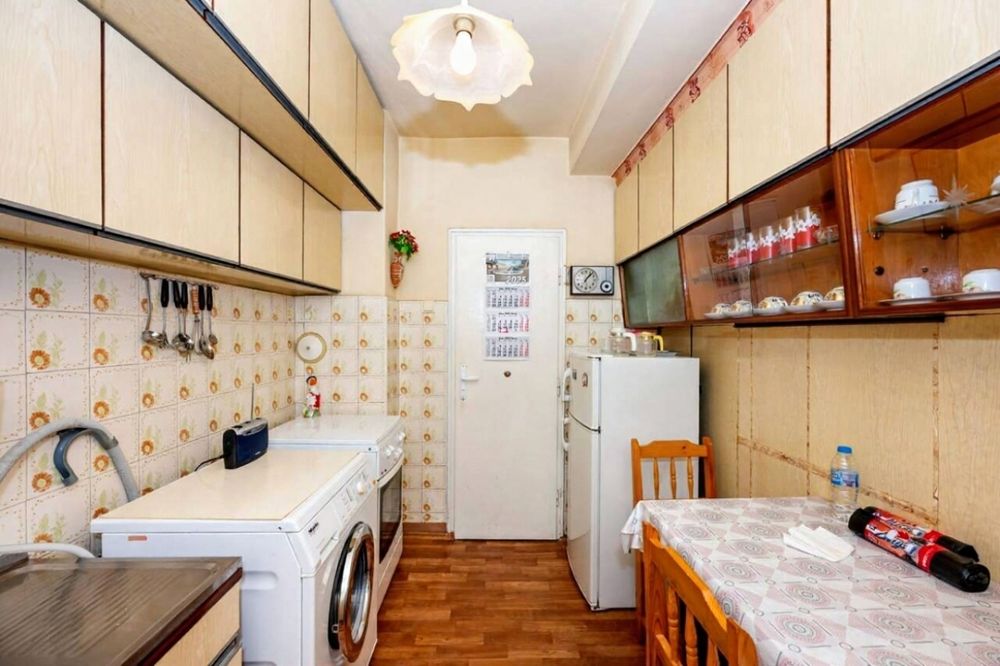 Продава се Тристаен апартамент в Пловдив, Каменица 1 - 75 кв.м за 2000 €/кв.м - Снимка #8