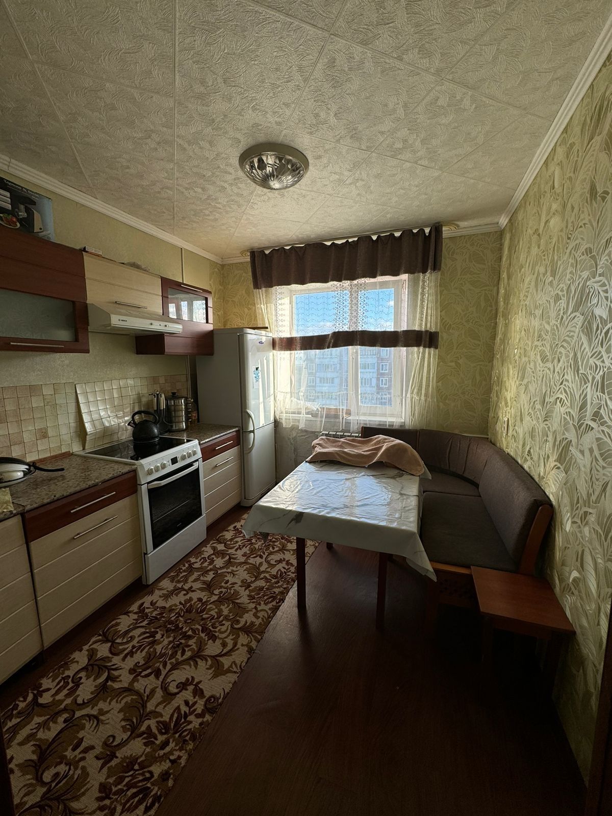 Продам 2 комнатную квартиру.