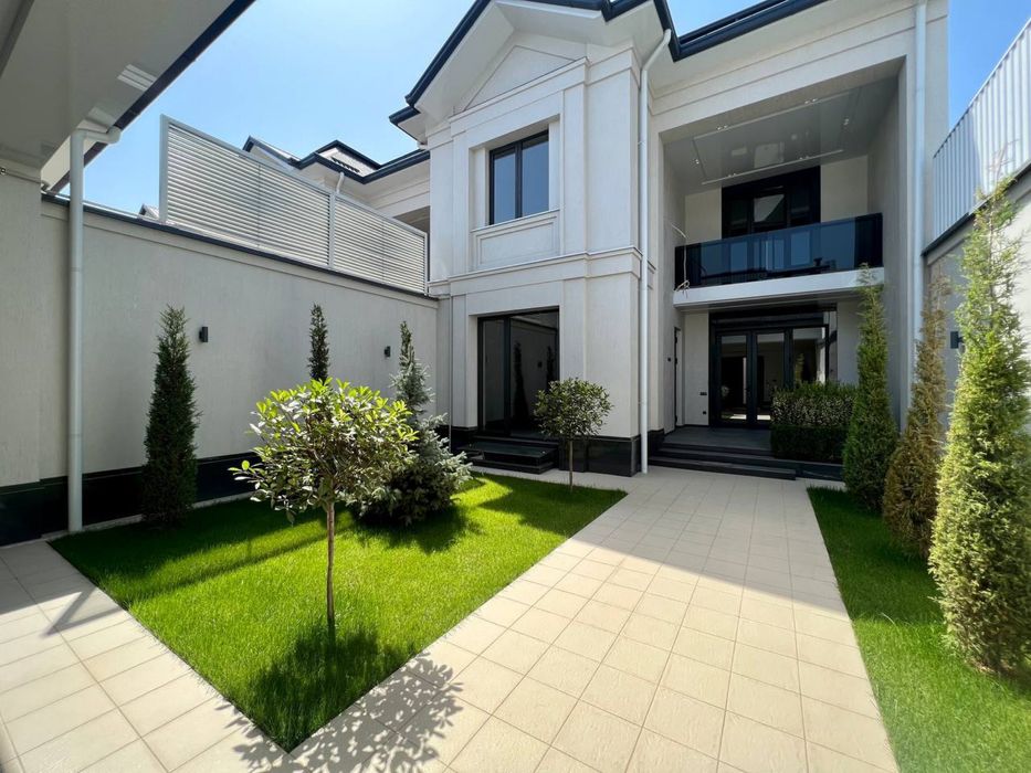 Продаётся новый евро коттедж в элитном махалле | 90% Готов