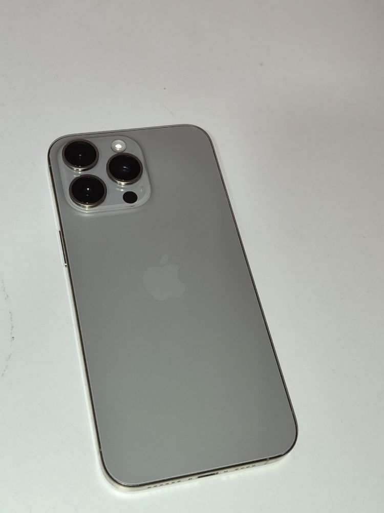 Iphone 15 pro Max Sotiladi