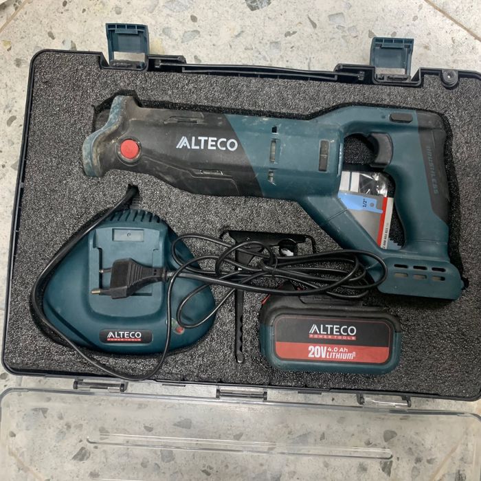 Продам или Обменяю сабельную пилу