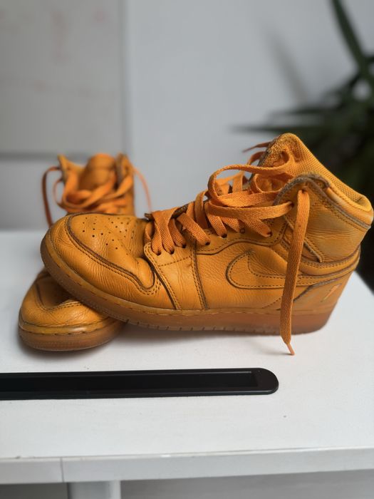 Air Jordan 1 Retro High OG Gatorade – Orange Peel (ediție limitată)