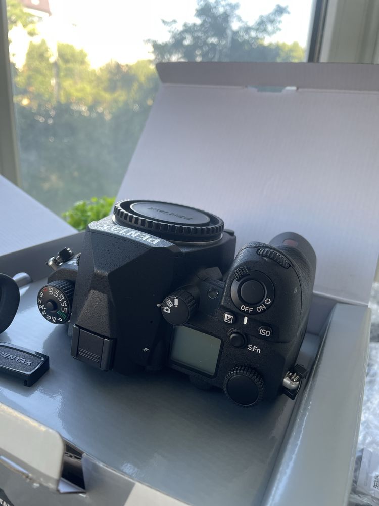 4000 lei Pentax K-3 Mark III DSLR 25.7MP 4K