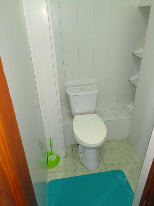 Сотилади 3 хонали Чилонзор метро 16 квартал. Гул бозор тогрисида