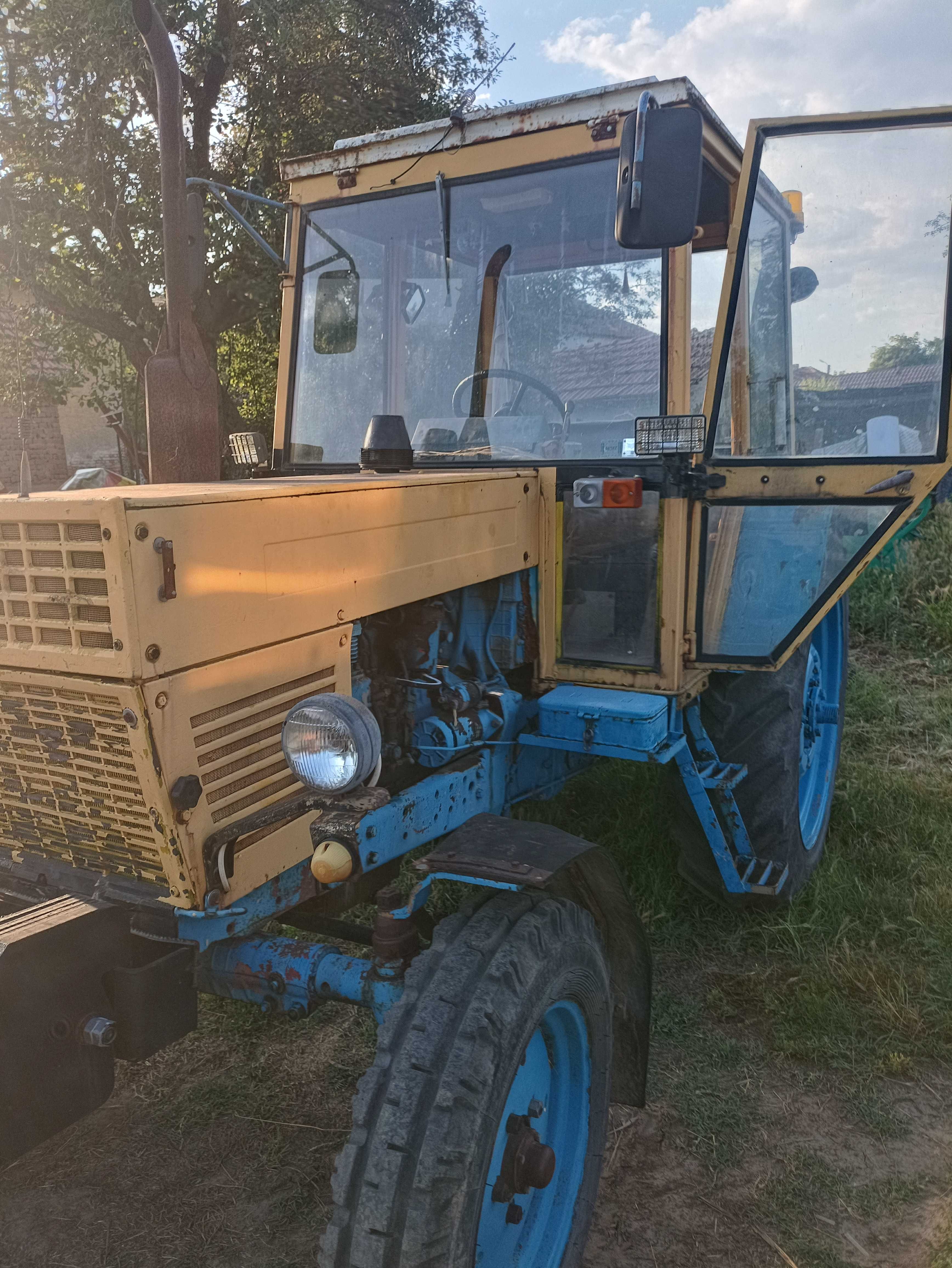 Трактор болгар тк80