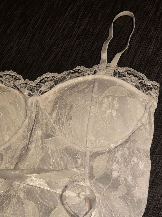 Corset alb reglabil si elastic