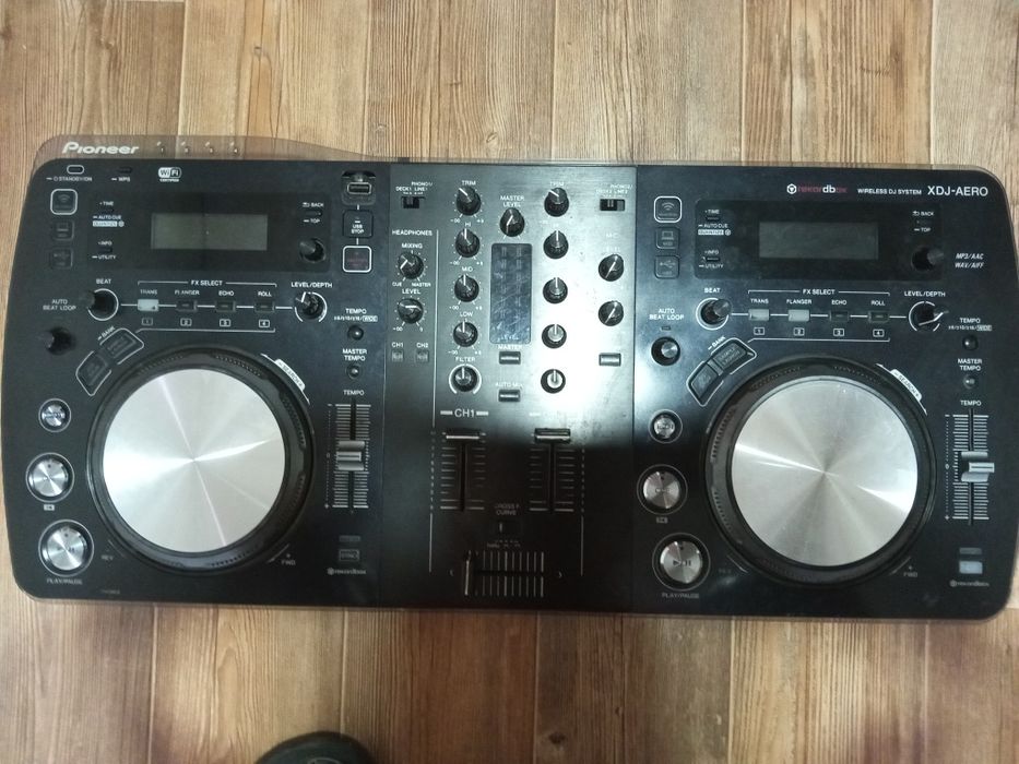 dj контроллер pioneer aero
