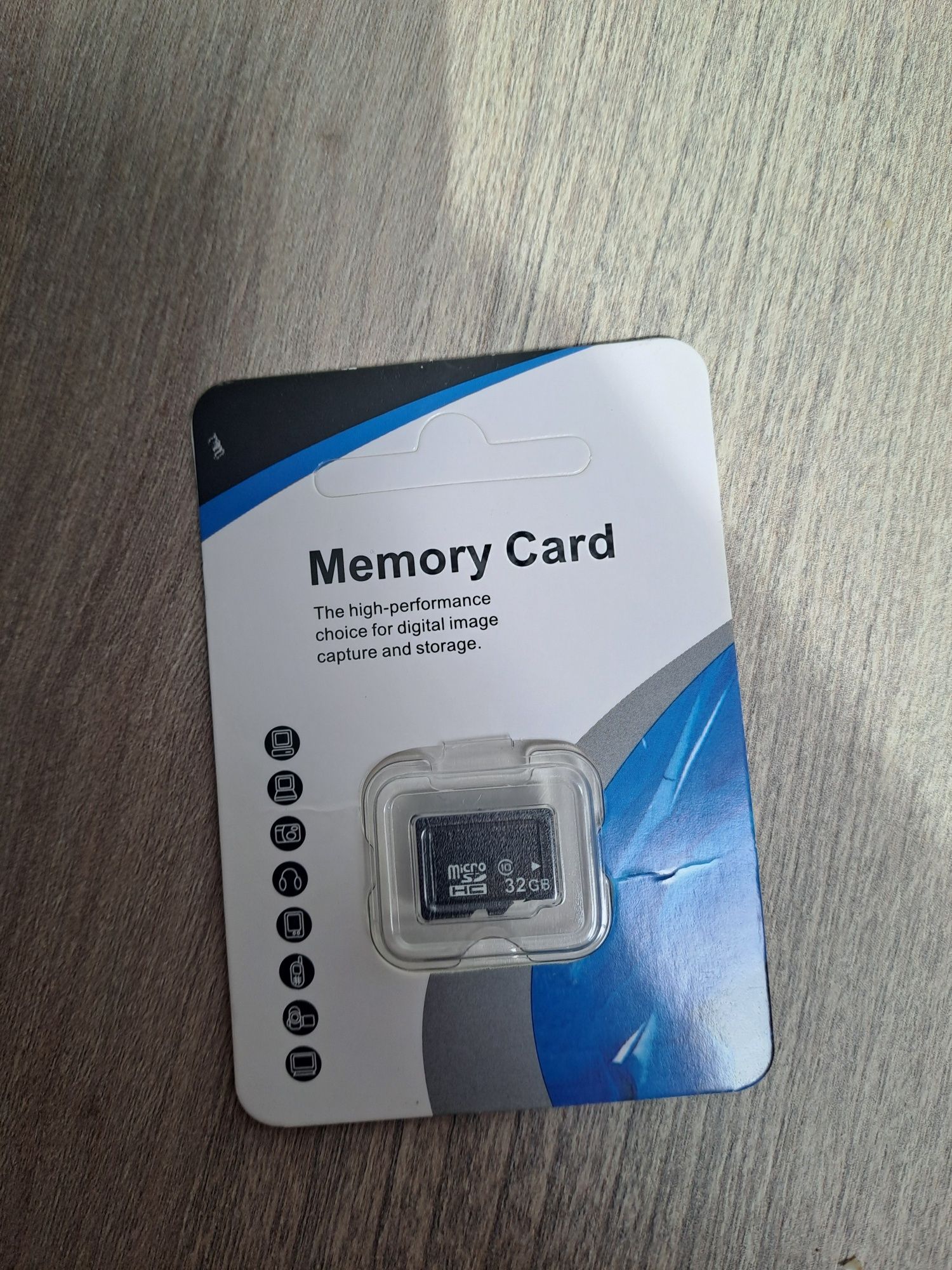 Carduri de memorie de 32GB