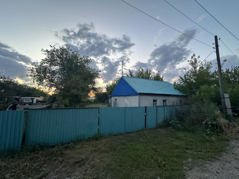 Продам дом в центре села Калбатау!!!