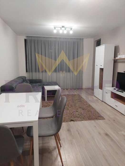 Дава се под наем Тристаен апартамент в Варна, Младост 1 - 87 кв.м за 700 € - Снимка #1