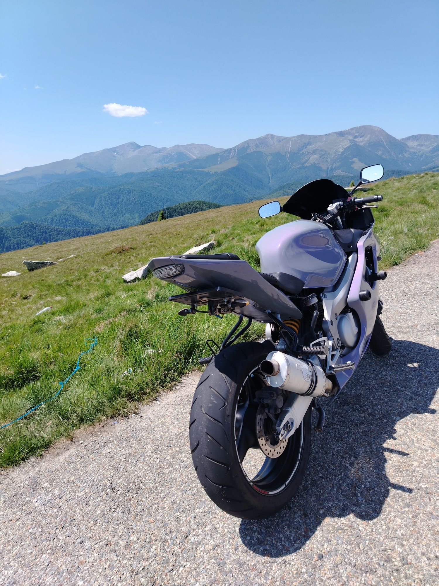 Honda cbr 35kw  f4i custom