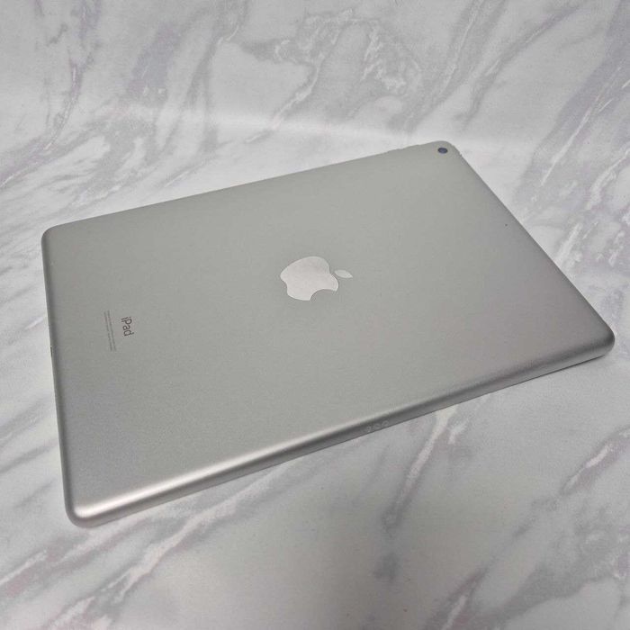Apple Ipad 9 поколение Wi-Fi 64Гб (Зелинского 30/4) лот 765446