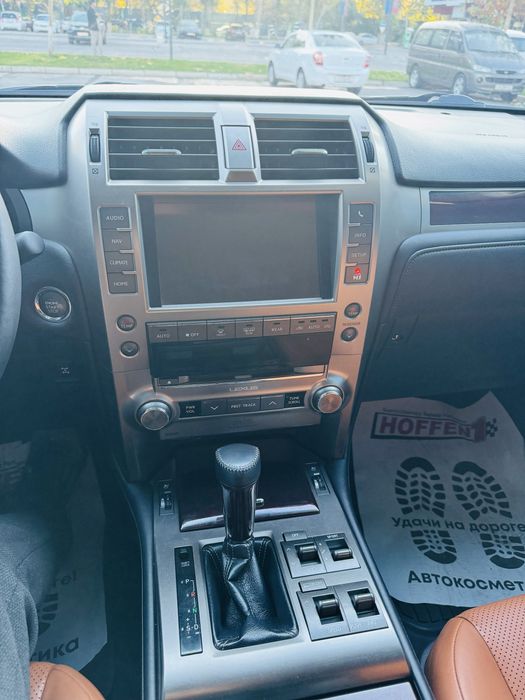 Продаётся лексус Lx460