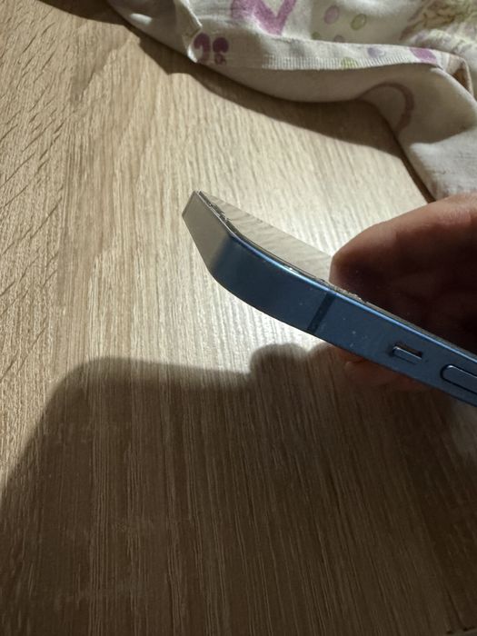 iPhone 13 blue 128 gb