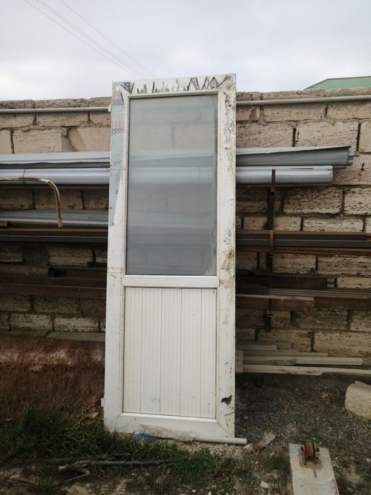 Пластиковые есик